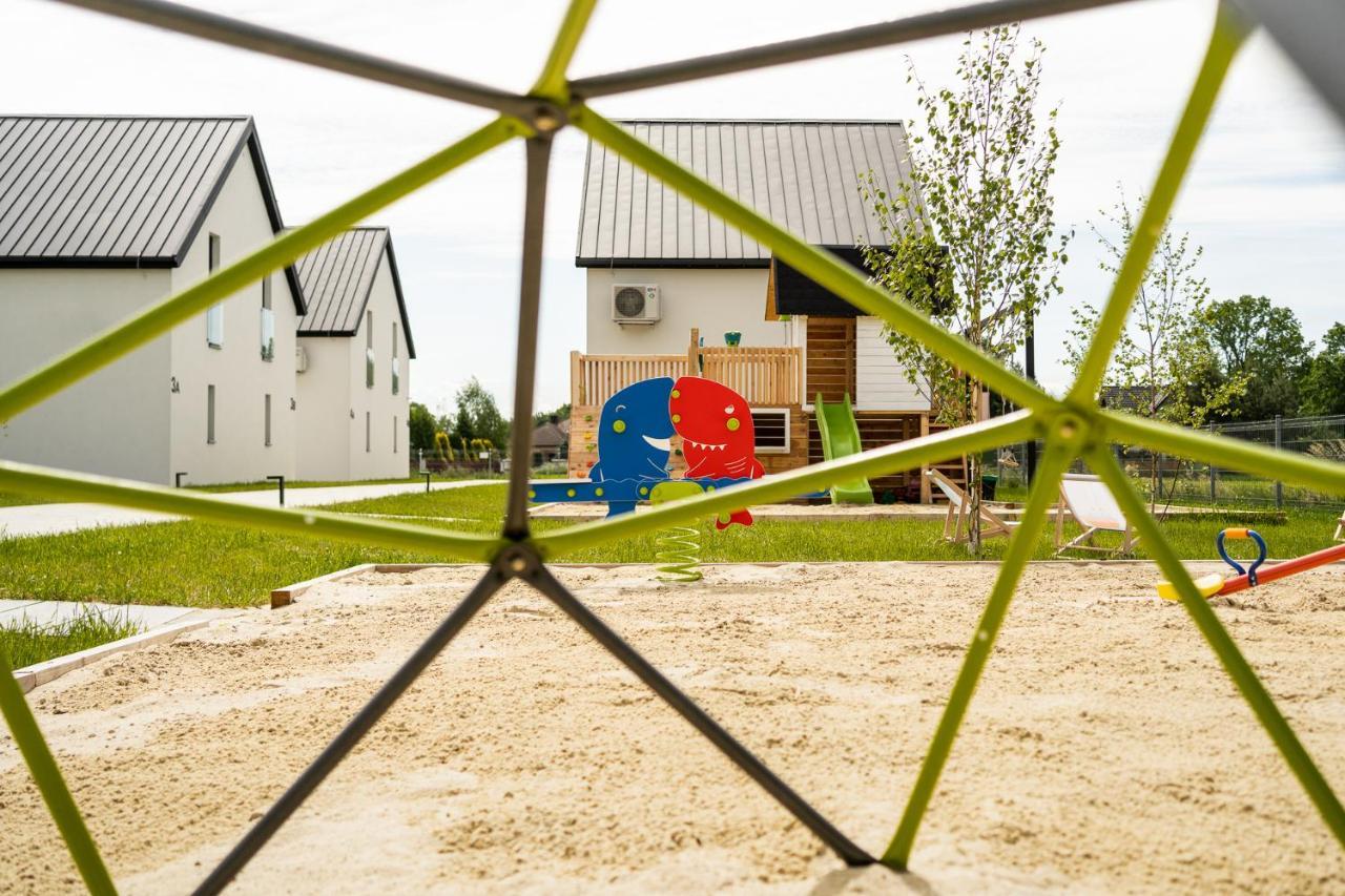 Komfortowe Oh Apartamenty Zator Exterior foto